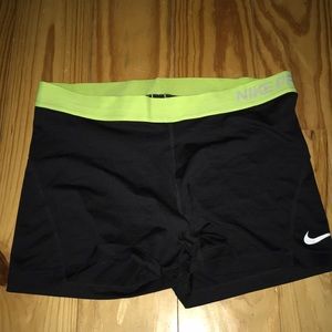 XL nike pros